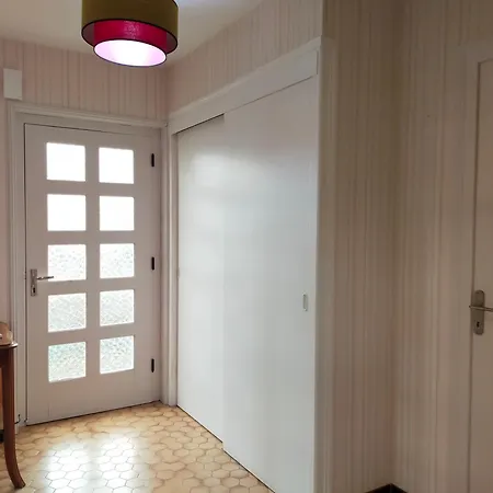 Chez Tata Malou - Maison Avec Jardin, Cour Fermee, Proche Toutes Commodites * Saint-Julien-Chapteuil