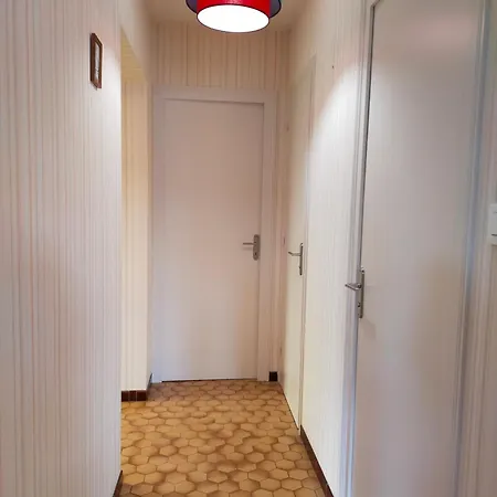 Chez Tata Malou - Maison Avec Jardin, Cour Fermee, Proche Toutes Commodites Apartment Saint-Julien-Chapteuil